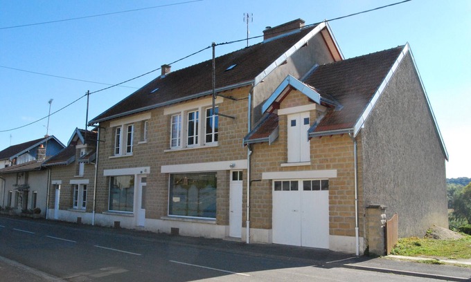 Grandpre Maison | Gite in the Argonne Ardennaise, with a large plot of land stretching down to the river