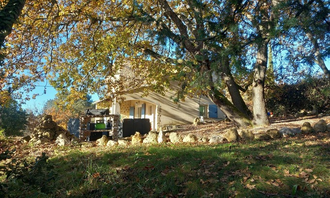Puymeras Maison | Gîte en pleine nature, idéal enfants, chiens bienvenus!