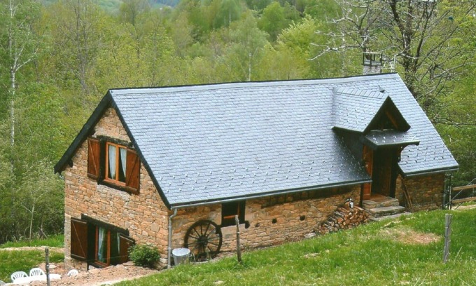 Aleu Maison | Gite dans les Pyrenées - Aleu petit village Ariegeois 2**