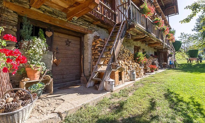 Queige Maison | Gite L'echarte - LE Chalet DE Marie