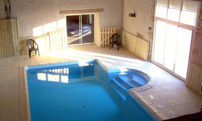 Ambernac Cottage | Gite l'hirondelle avec piscine de 6 /7 pers