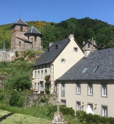 Saint-Anastaise Appartement | Gite La Lumette