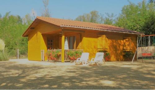 Auriac-du-Perigord Chalet De Ski | Gite les Acacias - les gites des hauts de vialot