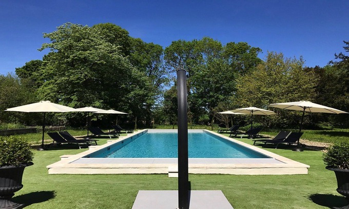 Saint Christophe Cottage | GITE Les Lodges du Château Tente Eugénie près de La Rochelle