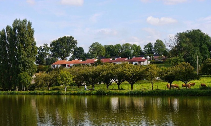 Verruyes Maison | GITE N ° 4 IN A VILLAGE OF GITES WITH HEATED POOL AND JACUZZI