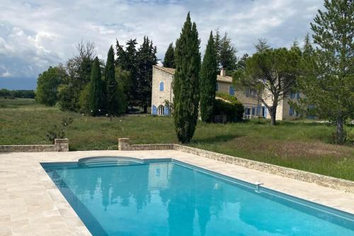 Saint-Michel-l'Observatoire Maison | Gite Nature & Bien-Être avec piscine