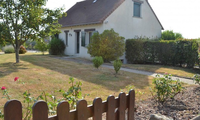 Pouille Cottage | Gîte Pouillé, 5 pièces, 10 personnes