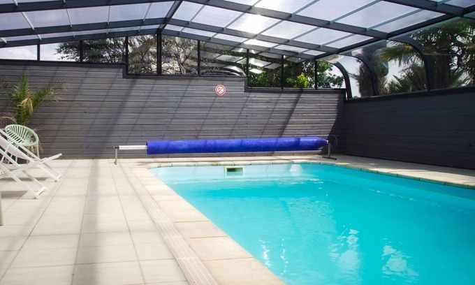 Thure Appartement | Gite pour 8 pers.avec 2 piscines dans un domaine
