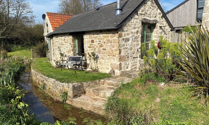 Les Moitiers-d'Allonne Maison | Gîte Romantique - Maison de charme à 4 km de la mer