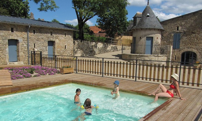 Roussennac Maison | Gite Roussennac, 4 bedrooms, 10 persons