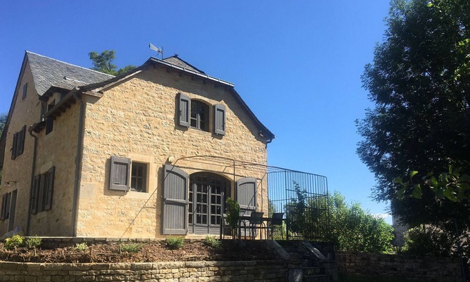 Buzeins Cottage | Gite Sévérac-d'Aveyron, 3 bedrooms, 6 persons