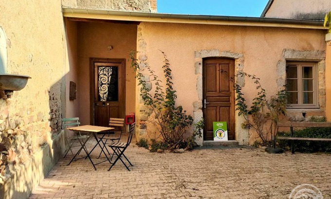 Saint-Haon-le-Chatel Cottage | Gîte Saint-Haon-le-Châtel, 3 pièces, 6 personnes