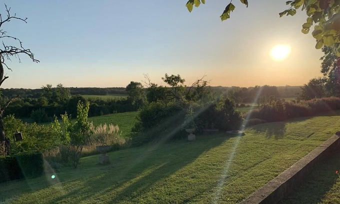Sarce Cottage | Gîte Sarcé, 6 pièces, 10 personnes