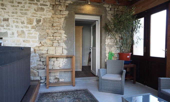 Traves Cottage | Acogedora casa rural con SPA y sauna junto al Saona