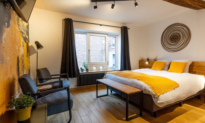 Waha Appartement | Gite urbain au centre de Marche-en-Famenne proche de nombreuses promenades.