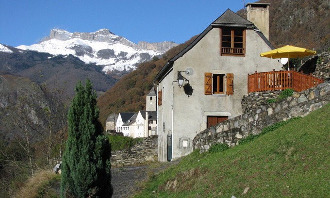 Cette-Eygun Maison | Gite Vallée d'Aspe Béarn Pyrénées très belle vue idéal rando