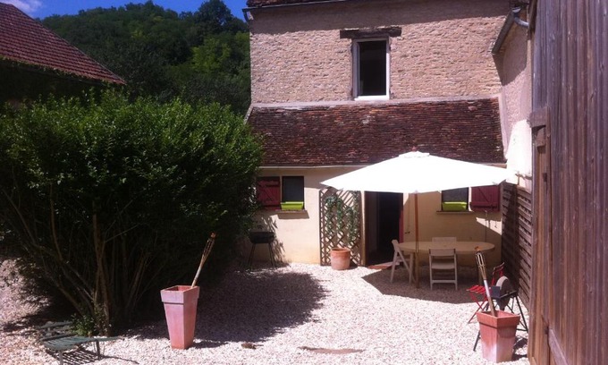 Chamoux Maison | Gite Vezelay
