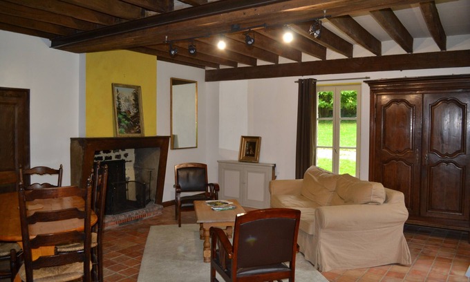 La Baconniere Cottage | Gîte avec étang en Mayenne aux portes de la Bretagne et de la Normandie