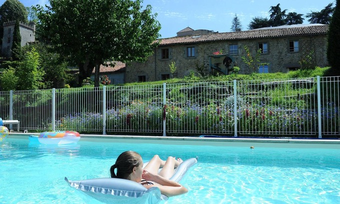 Mauleon Cottage | Gites des 3 pommes2 20 minutes du Puy Du Fou