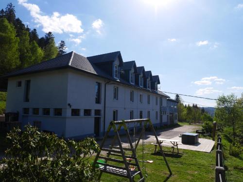 Le Syndicat Maison | Gites les Grandes Gouttes