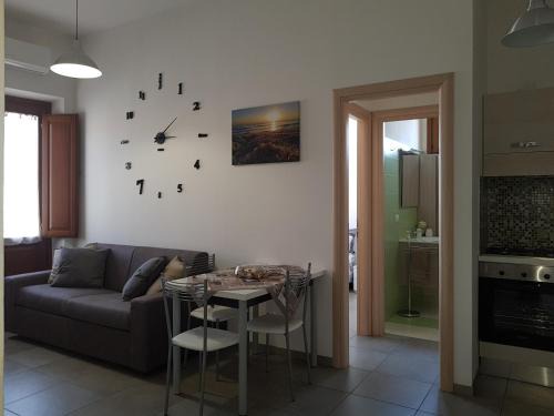 Cabras Appartement | Giuly home two