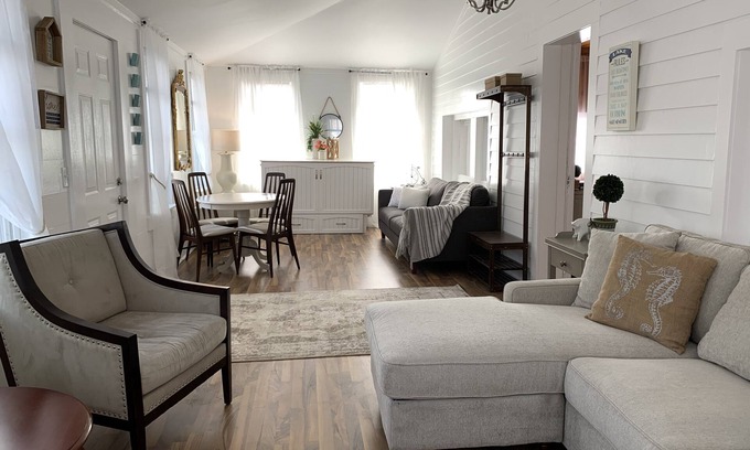 North Sebago Cottage | Glamour chalet-glamping au lac Sebago