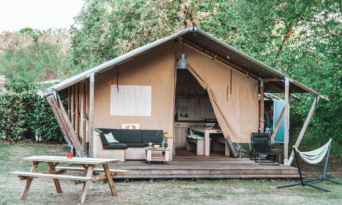 Municipality of Rijssen-Holten Autre | Glamping Holten luxe safaritent 1