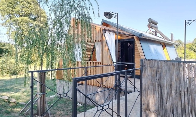 Ljubuski Appartement | Glamping House Two Rivers - Glamping House with Terrace & Garden