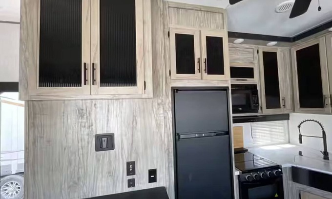 Brookline Station Maison | Glamping in the Ozarks.