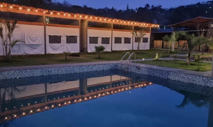 Tepoztlan Lit Et Petit-Déjeuner | Glamping la cascada cabañas y restaurante