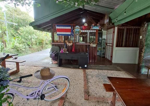 Katira Autre | Glamping Rio Celeste Heliconia
