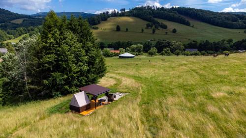 Sobotin Autre | Glamping s piknikem u koní