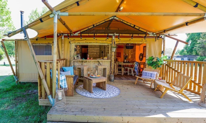 Uden Maison | Glamping safari tent for five persons