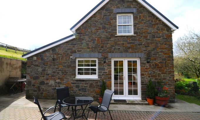 New Moat Cottage | Glanrhyd, Narberth - Une Chambre Gîte, Couchages 3
