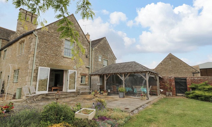 Fotheringhay Maison | Glapthorn Manor, OUNDLE