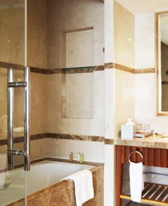 Yu Hua Tai Hôtel | Glarun Jinling Hotel