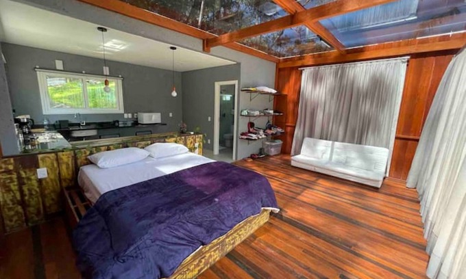 Acores Maison | High Standard Glass House - Hosting with Purpose