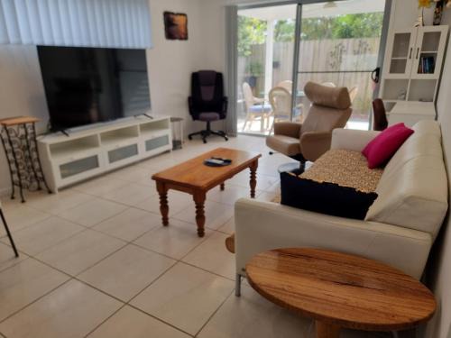 Beerwah Maison | Glass House Mountains Retreat
