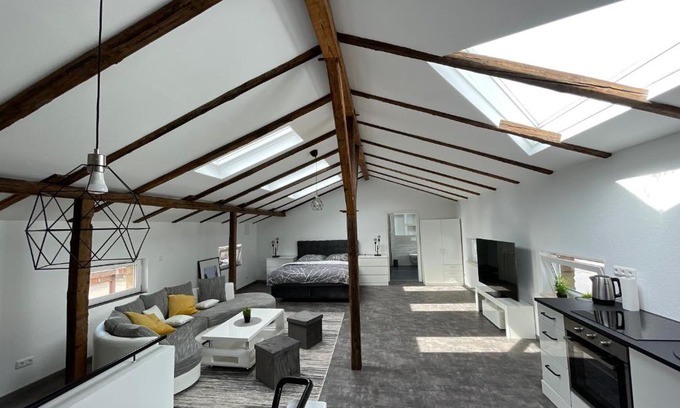 Bueckeburg Appartement | GLEIS 13 - THE LOFT im ehemaligen Lokschuppen