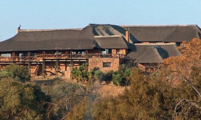 Broederstroom Cabine | Glen Afric Country Lodge