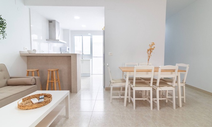 El Grau de Moncofa Chalet De Ski | Global Properties: Wonderful Mediterranean home near the sea