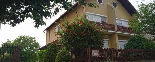 Sormas Maison | Globus Guesthouse, Vendégház