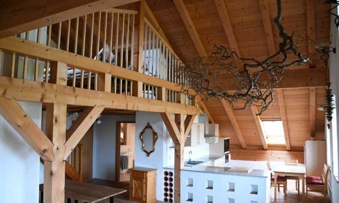 Saaldorf-Surheim Appartement | Glück vacation apartment, 110 m², with gallery and mountain view