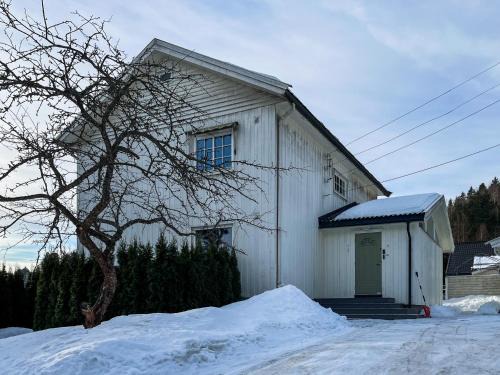 Honefoss Maison | Go Homestay - Private Rooms & Homestays
