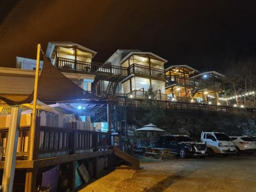 Goesan Maison | Goesan Joryeong Pension