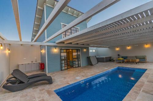 Kfar Baruch Cabine | Gold 68- גולד 68 סוויטות בוטיק