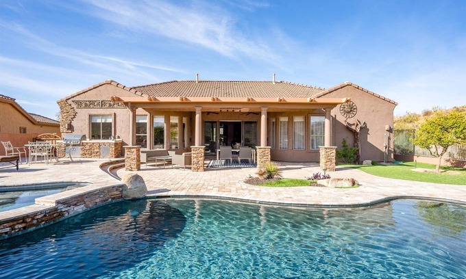 Gold Canyon Maison | Heated Pool/Spa (extra), Backyard, Gold Canyon