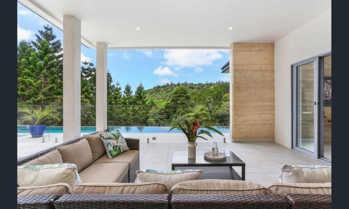 Currumbin Valley Maison | Gold Coast Eco Retreat