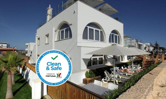 Praia de Faro Maison | Golden Beach Guest House & Rooftop Bar