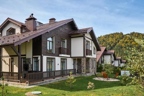 Bukovel Chalet De Ski | Golden Chalet
